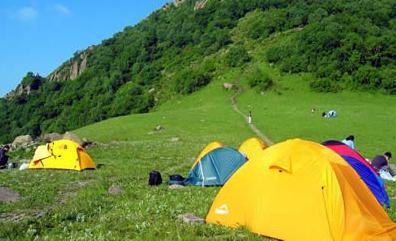 山野求生新纪元，《Life on a Mountain》荒野求生新篇章