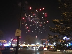 霓虹璀璨探秘之旅：星空商业区全景揭秘攻略