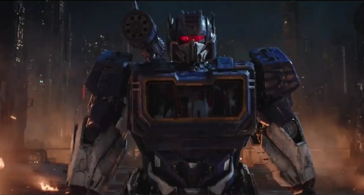 霸天虎全新造型亮相，《变形金刚：暗火崛起》揭示神秘力量