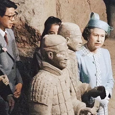 揭秘《生化奇兵》伊丽莎白栩栩如生之谜,AI技术革新再现经典传奇 揭秘《生化奇兵》伊丽莎白栩栩如生之谜,AI技术革新再现经典传奇