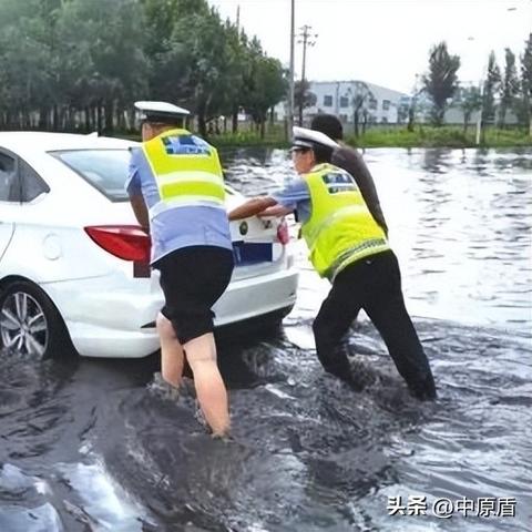 《黑暗之魂2》新BOSS战攻略:备战挑战,解锁神秘力量 《黑暗之魂2》新BOSS战攻略:备战挑战,解锁神秘力量