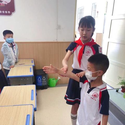 《火炬之光：无限》召唤1攻略：必看高胜率秘籍