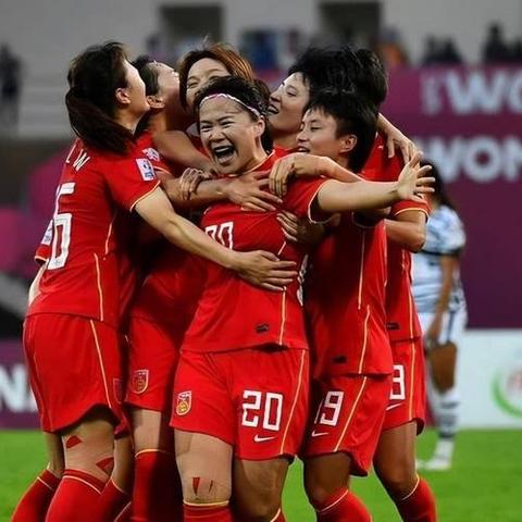 9月10日PC/主机平台首发!《FIFA14》试玩版震撼来袭,体验全新足球盛宴! 9月10日PC/主机平台首发!《FIFA14》试玩版震撼来袭,体验全新足球盛宴!