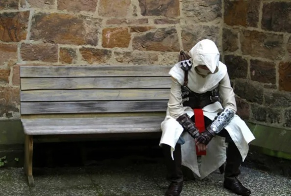 梦幻小提琴演绎《刺客信条3》COS，绝美风采新体验