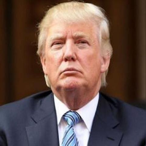 悲剧重演!电脑设备惨遭女友砸毁,揭秘悲剧男心酸历程 悲剧重演!电脑设备惨遭女友砸毁,揭秘悲剧男心酸历程