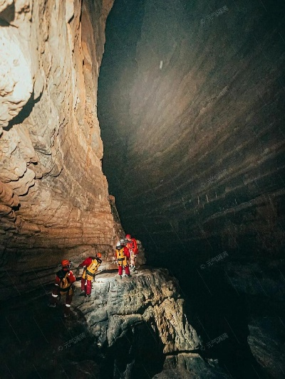 魔岩秘境探险，传奇新篇章启航