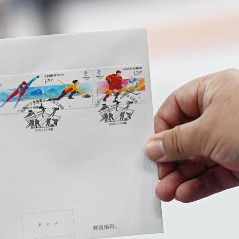 《北美冰球13》流畅竞技体验,尽享冰上速度激情 《北美冰球13》流畅竞技体验,尽享冰上速度激情