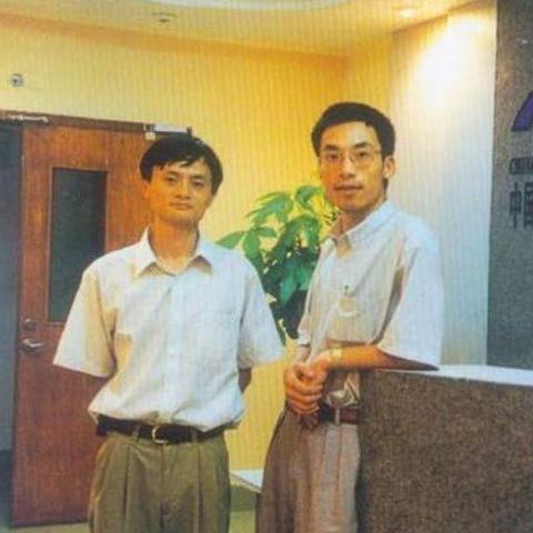 《战神4》宝藏图攻略揭秘：宝藏位置及丰厚奖励一览