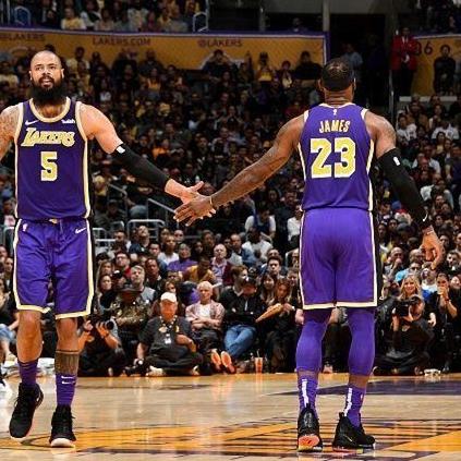 湖人队经理模式深度解析：打造冠军梦之队攻略揭秘