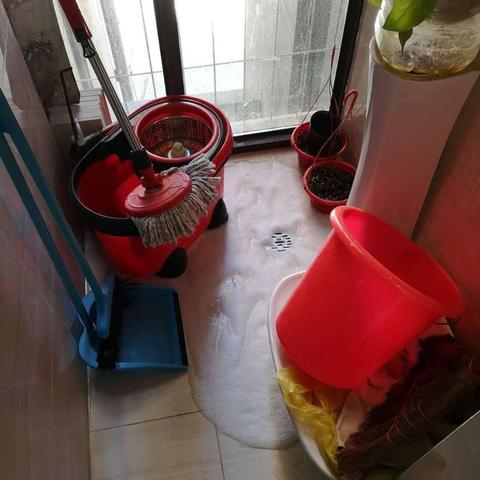 2025泡泡堂正版下载渠道在哪？老玩家亲授避坑技巧+极速安装秘籍