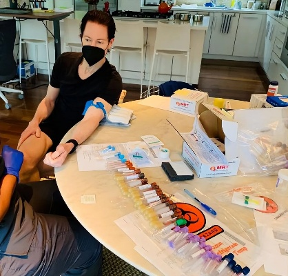 富翁换儿子血浆抗衰?游戏里的资源掠夺竟照进现实? 富翁换儿子血浆抗衰?游戏里的资源掠夺竟照进现实?