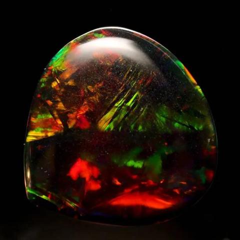 《极品飞车22》纯实景截图曝光，无动漫元素震撼来袭