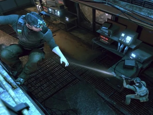 《细胞分裂5：断罪》第一章：商街市集惊魂夜