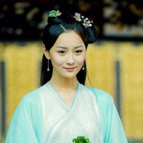 古剑奇谭六角色服饰大揭秘，探寻独特获得途径！