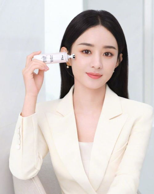 《月女2万蓝BD攻略》自走流月女BD搭配推荐