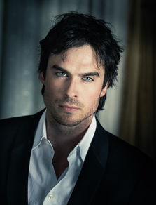 伊恩·萨默海尔德竟是游戏圈老炮？LOL配音秘辛+他私藏的上分技巧曝光