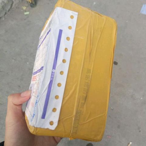 闲鱼现大量小米SU7 Ultra订单,普遍溢价2-5万元,咋回事?