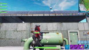 《堡垒之夜》茄堡对垒实战解析：高效战术视频攻略分享