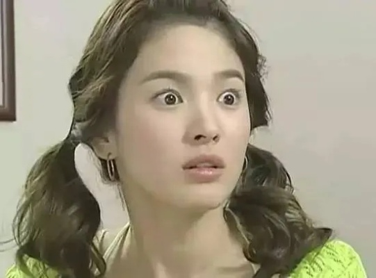 宋慧乔真实年龄曝光？35+玩家必看，游戏里的冻龄操作才是真王者！