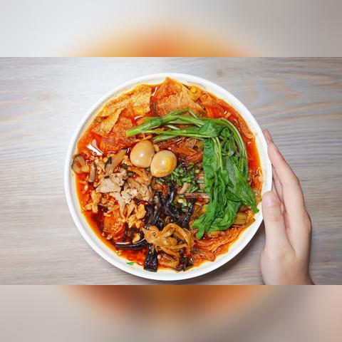 《生化4重制版》深度攻略：解锁全新生存技巧，实战心得分享！