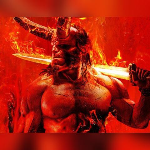 《地狱男爵》血皇后惊艳登场!三张剧照揭秘反派真容 《地狱男爵》血皇后惊艳登场!三张剧照揭秘反派真容