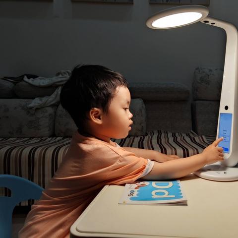 AI演变大揭秘：从生活助手到毁灭人类，经典形象盘点